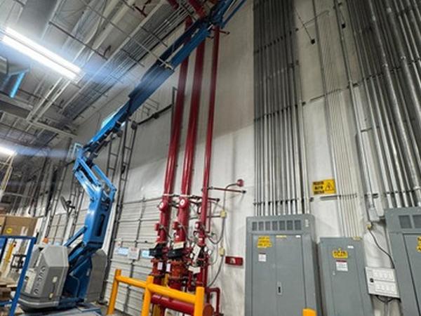 Instalación de contacto eléctrico de 480 V y 60 A, foto 2 de 3