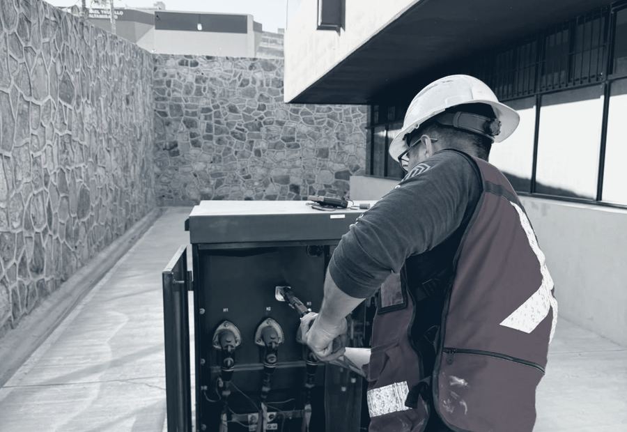 Reemplazo de fusibles en conexión de KPF