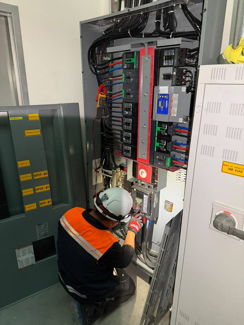 Mantenimiento preventivo a subestación y tableros eléctricos, foto 3 de 11